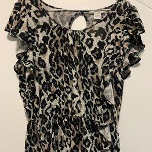 ⭐️2 /$12 ⭐️Ruffle Cheetah Print Blouse